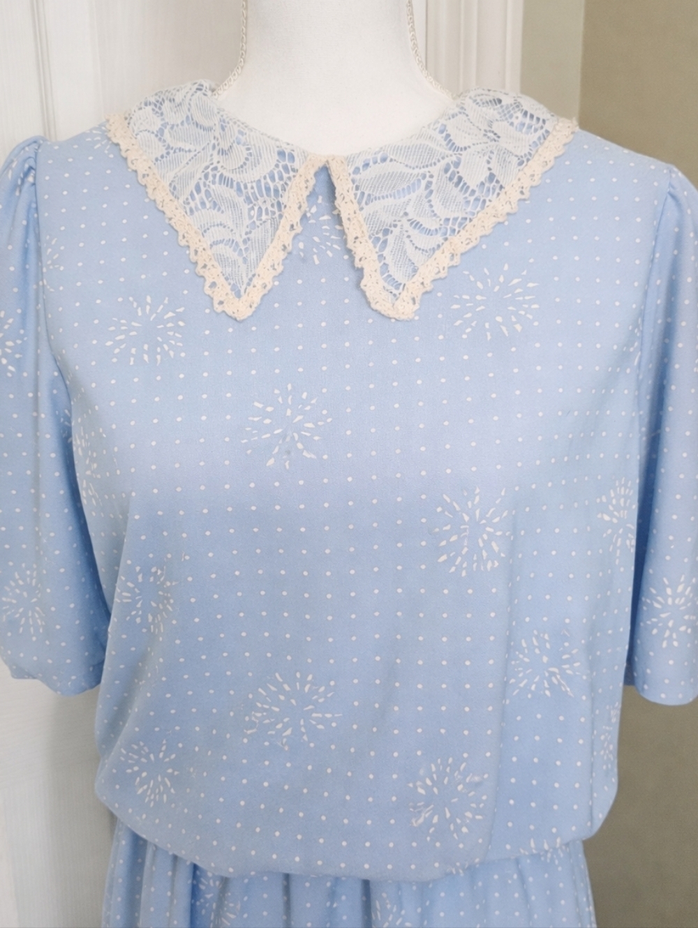 Vintage 1970s Blue Lace Collar Dress | Size 15–16 | Made in USA | Grandmacore - Picture 2 of 9